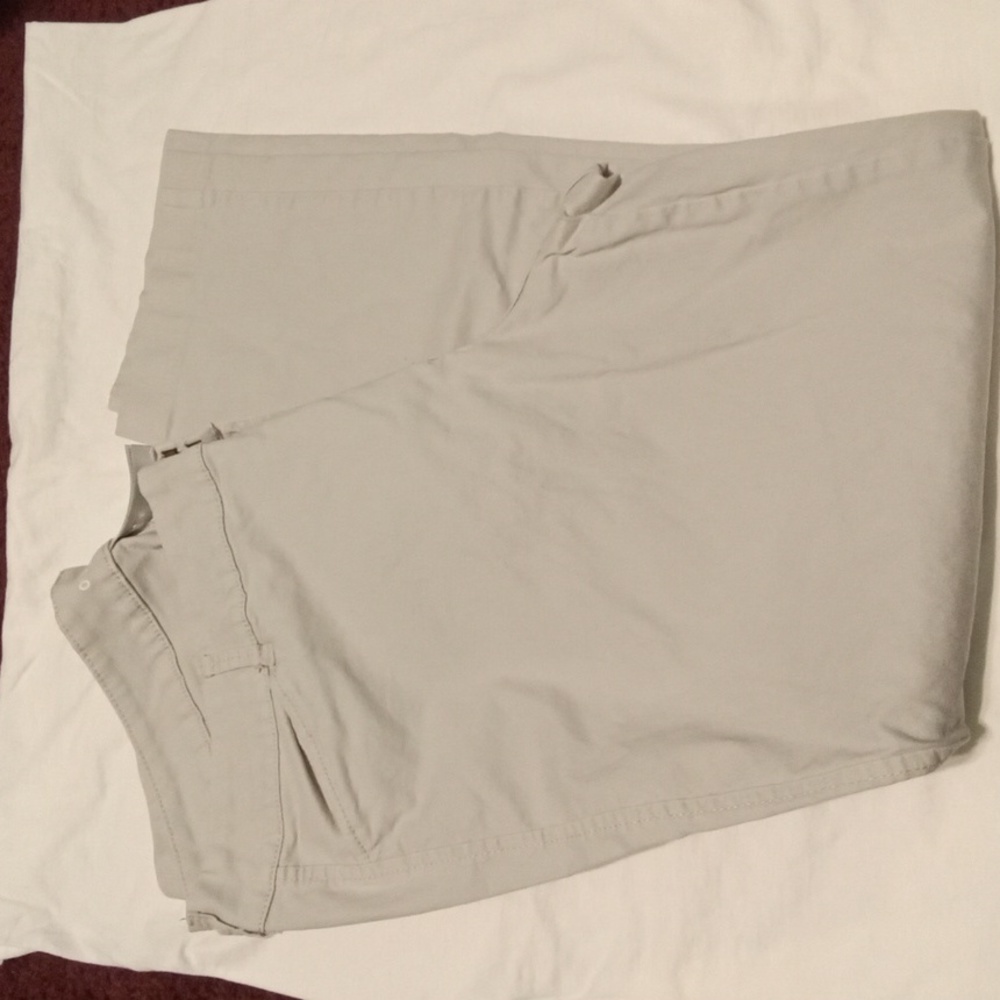 Old Navy Pixie Capris